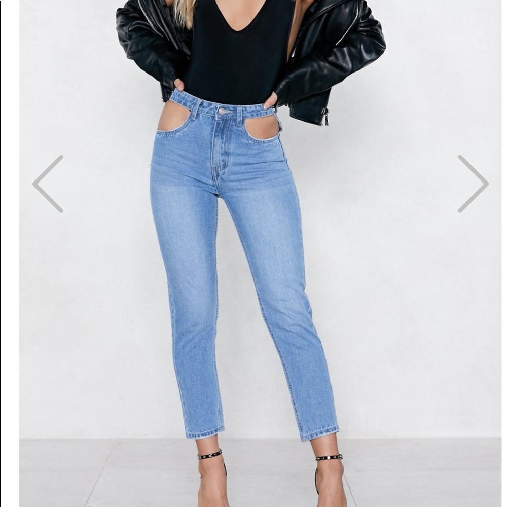 Pocket Cut-Out High Waisted Jeans